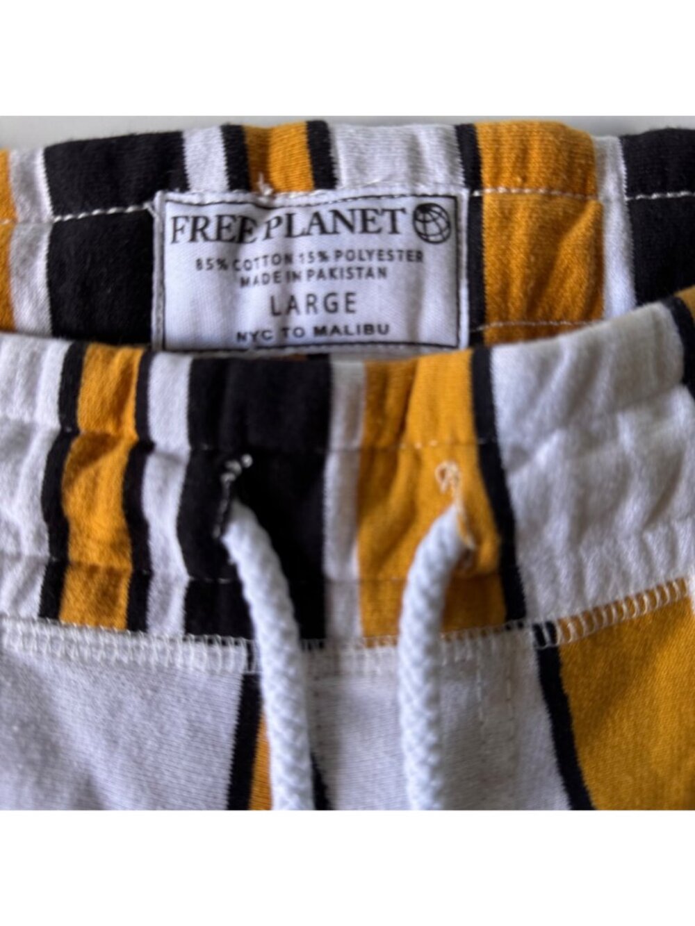 Free Planet Mens Striped Lounge Shorts Black & Gold Knit Large Cotton Blend New - Picture 7 of 15